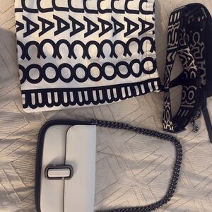 Marc Jacobs White Crossbody with Black Trim and Patterned Strap